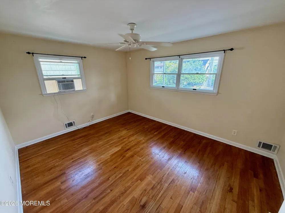 34 Highland Avenue Rumson, NJ 07760