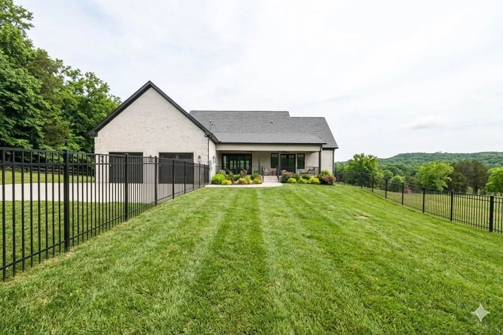 3755 Holmes Gap Rd Watertown, TN 37184