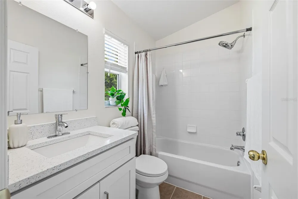 515 SWEET HOLLOW PLACE Brandon, FL 33510