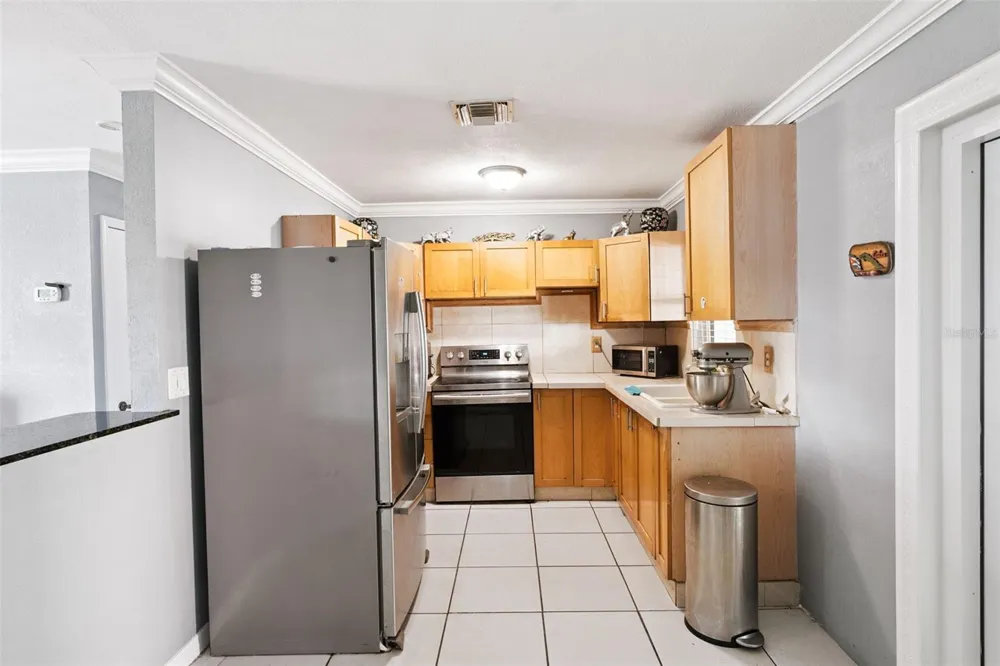6694 RIVO ALTO AVENUE Orlando, FL 32809