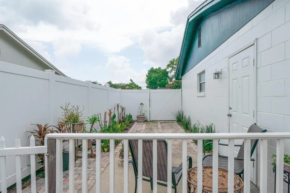 6694 RIVO ALTO AVENUE Orlando, FL 32809