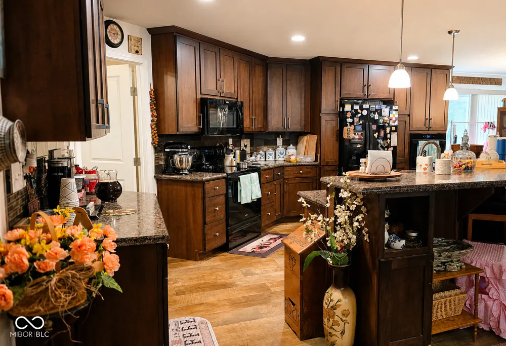 10553 W Us Highway 50 Norman, IN 47264
