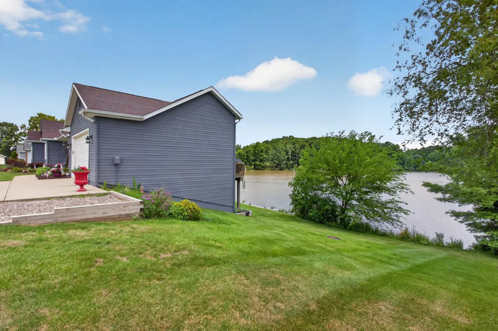 7070 Donegal Drive Onsted, MI 49265