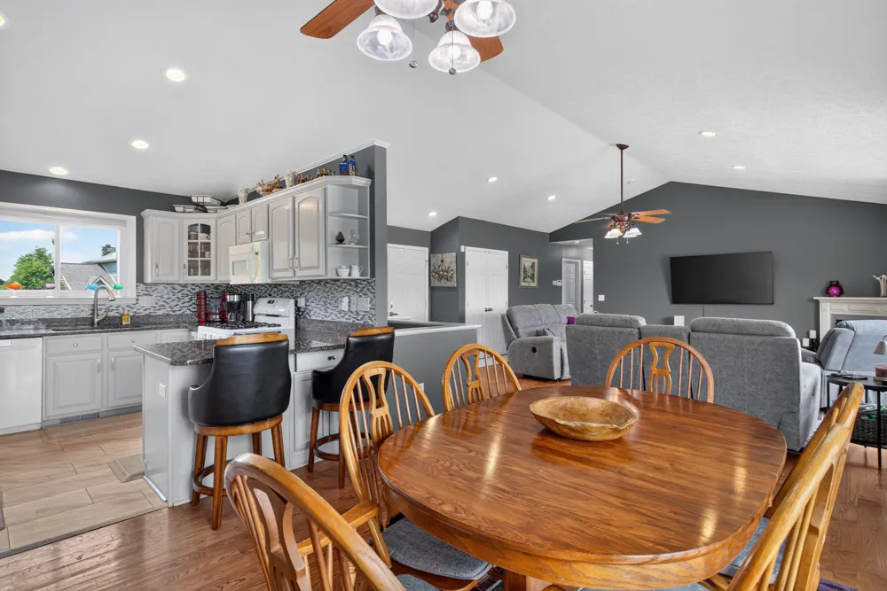 7070 Donegal Drive Onsted, MI 49265