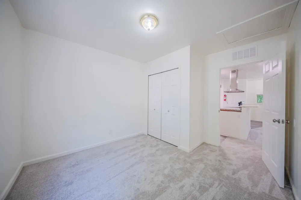 2472 Hawks Avenue #2 Ann Arbor, MI 48108