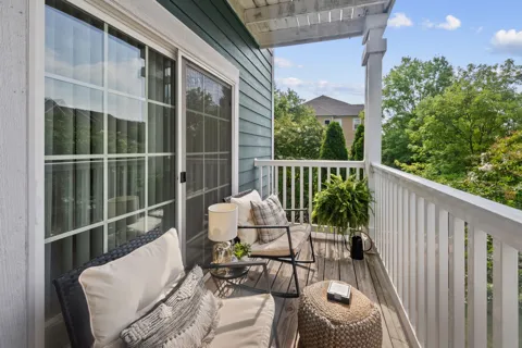 8205 Lenox Creekside Dr #5