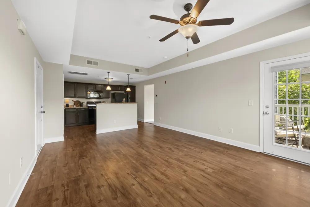 8205 Lenox Creekside Dr #5 Antioch, TN 37013