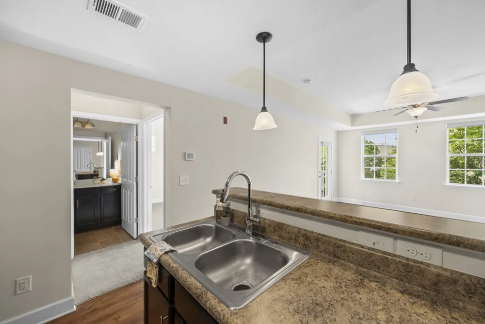 8205 Lenox Creekside Dr #5 Antioch, TN 37013