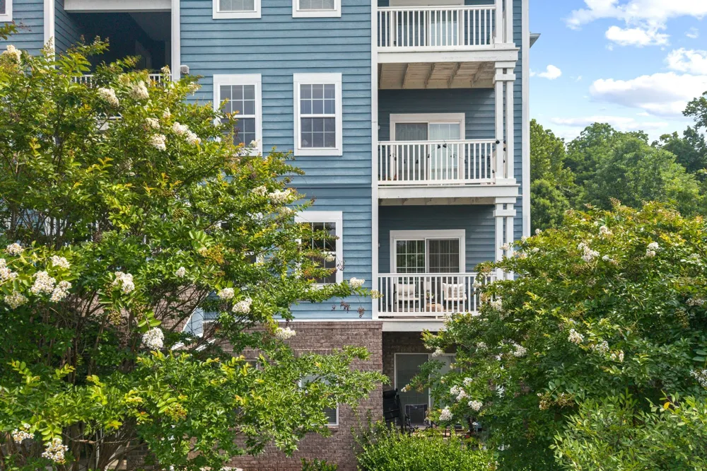 8205 Lenox Creekside Dr #5 Antioch, TN 37013