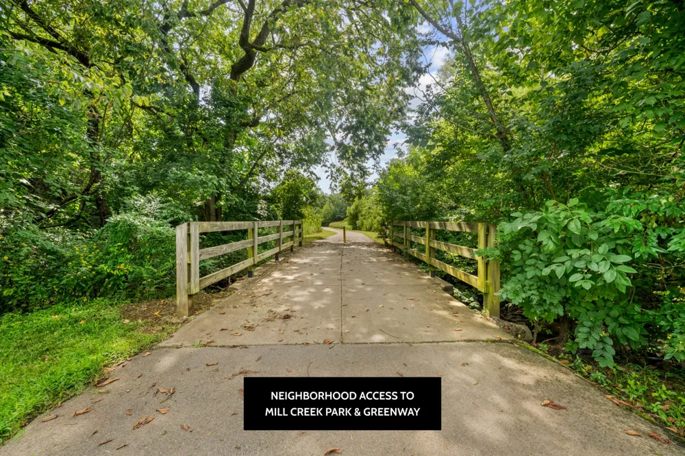 8205 Lenox Creekside Dr #5 Antioch, TN 37013