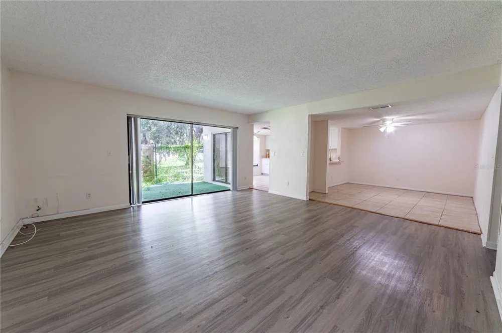 7873 NIAGARA AVENUE #1803 Tampa, FL 33617