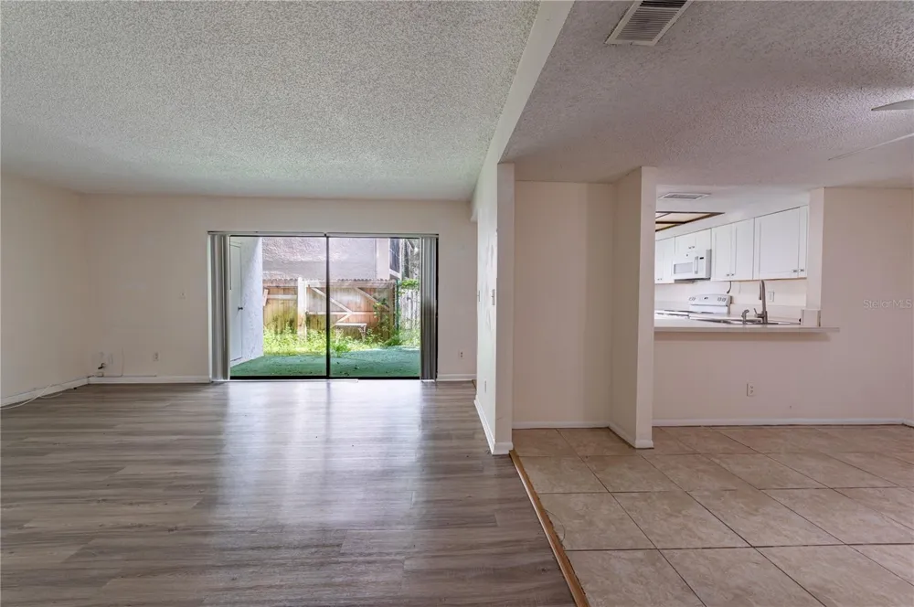 7873 NIAGARA AVENUE #1803 Tampa, FL 33617