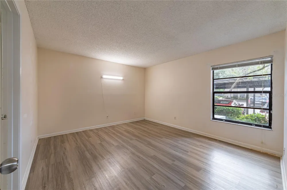 7873 NIAGARA AVENUE #1803 Tampa, FL 33617