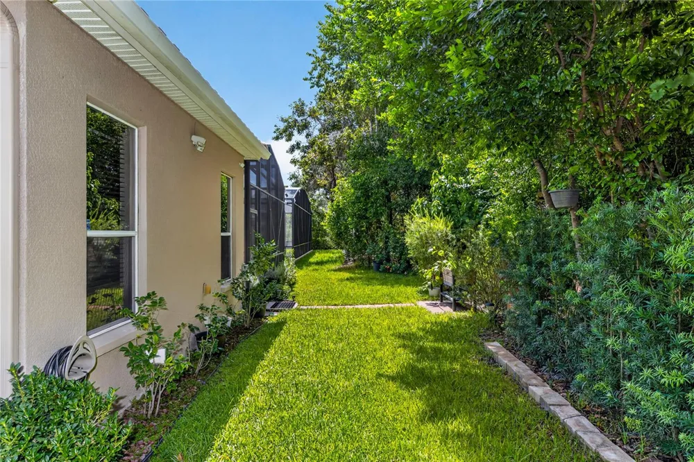 619 NEWHALL LANE Debary, FL 32713