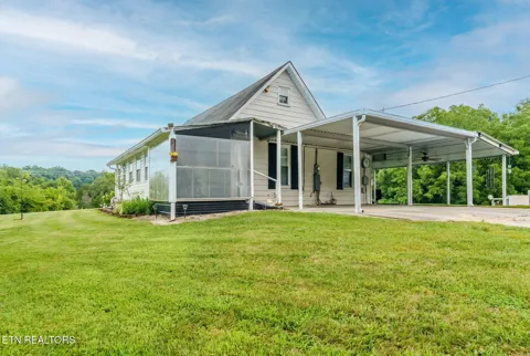 1208 Bales Rd