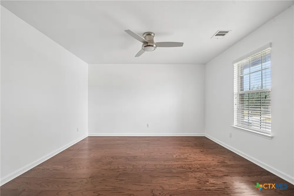 9302 Bowfield Drive Killeen, TX 76542