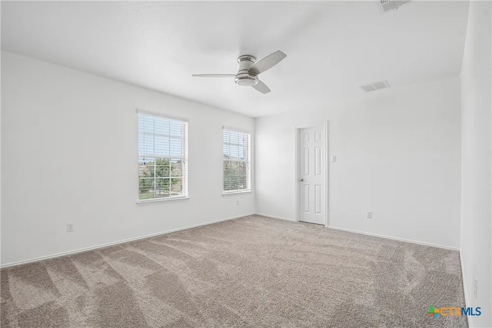 9302 Bowfield Drive Killeen, TX 76542