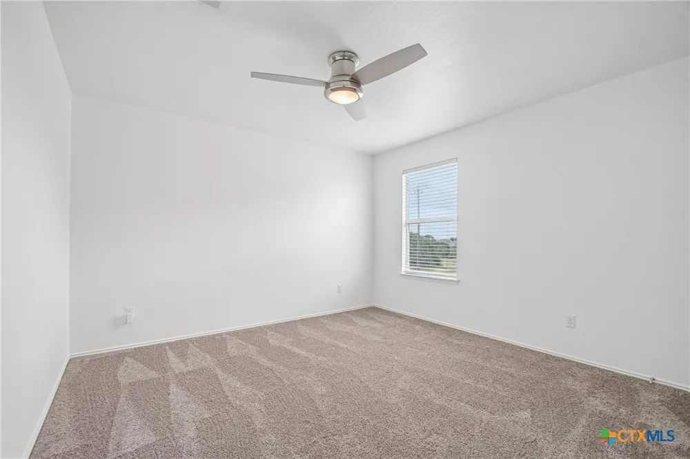 9302 Bowfield Drive Killeen, TX 76542