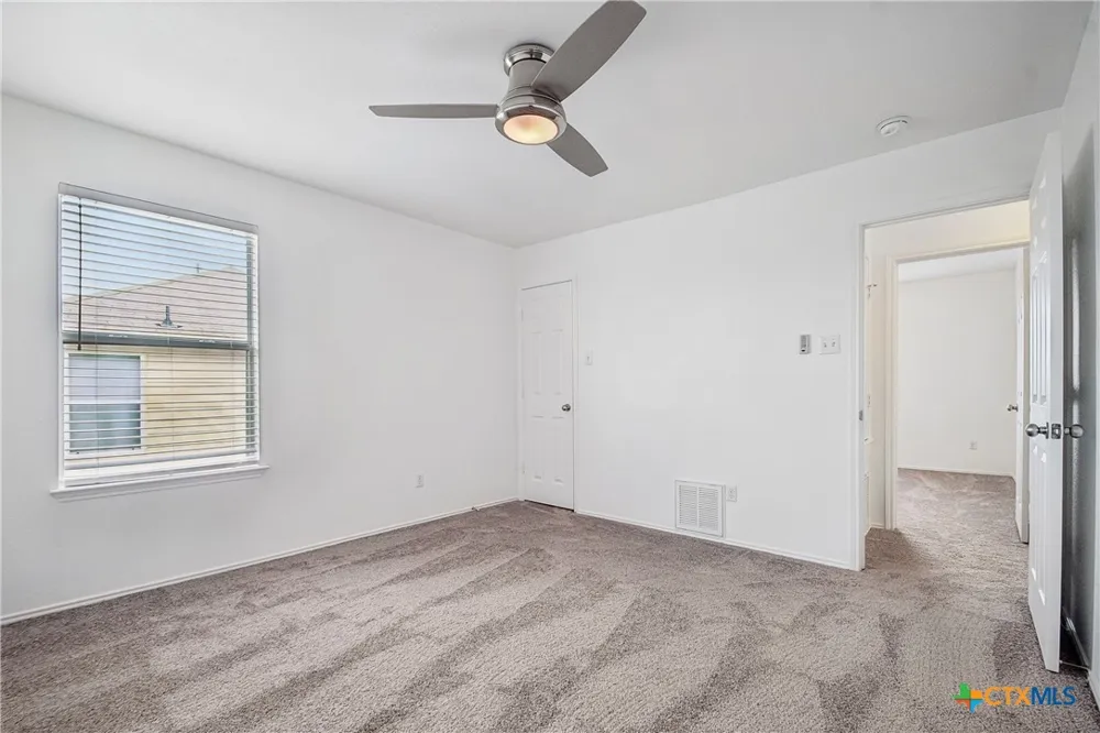 9302 Bowfield Drive Killeen, TX 76542