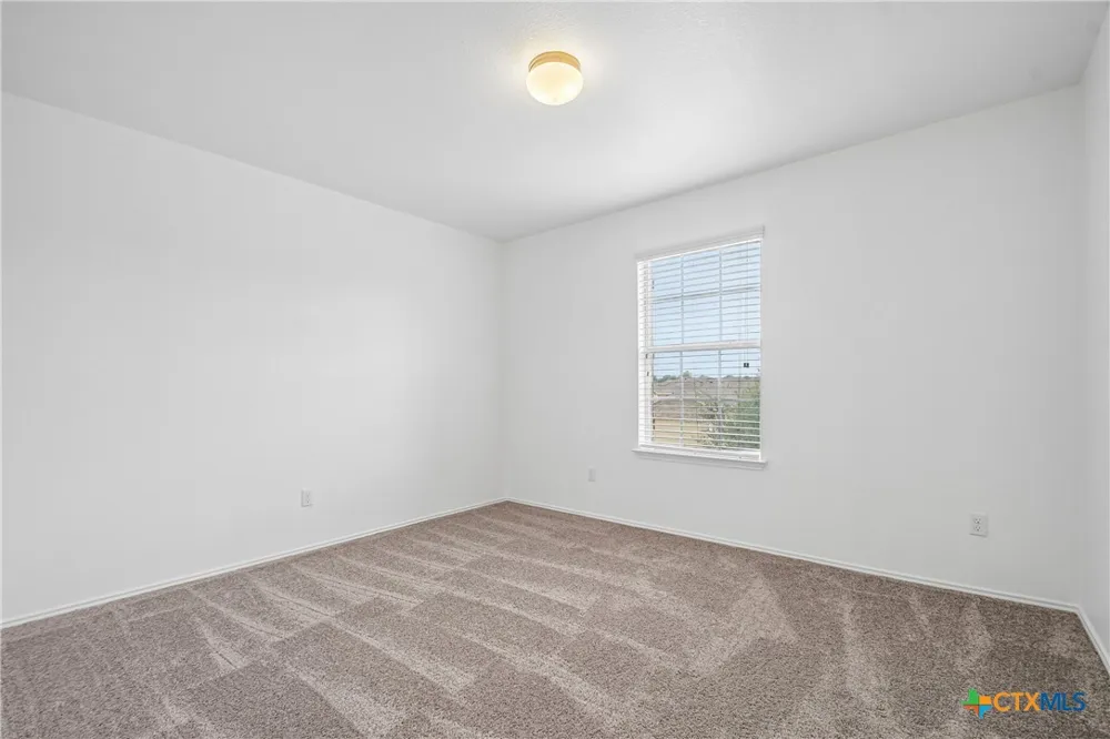 9302 Bowfield Drive Killeen, TX 76542