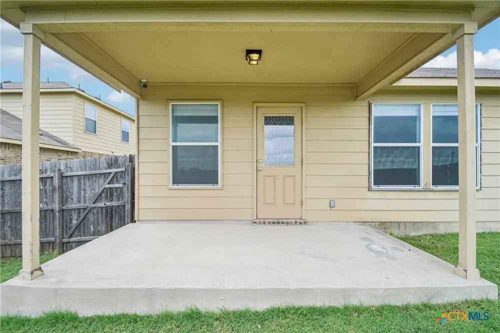 9302 Bowfield Drive Killeen, TX 76542