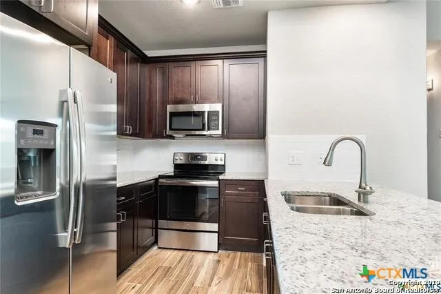 3067 View Ridge #11 Spring Branch, TX 78070
