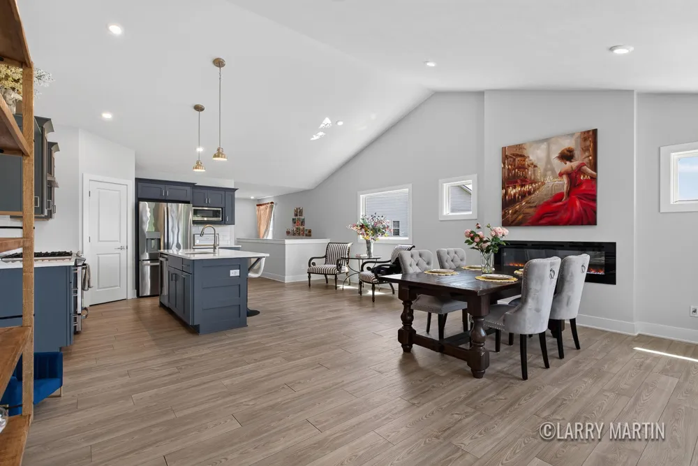8787 Brayridge Drive Jenison, MI 49428