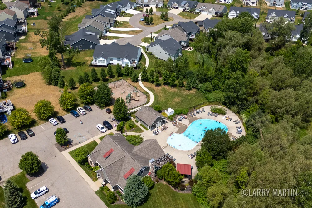 8787 Brayridge Drive Jenison, MI 49428