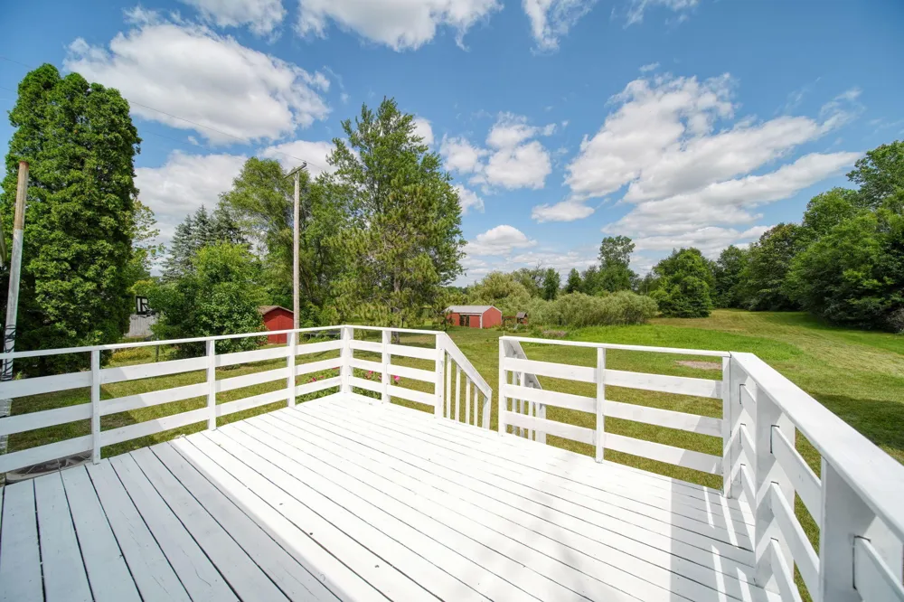4959 Deleon Drive Tecumseh, MI 49286