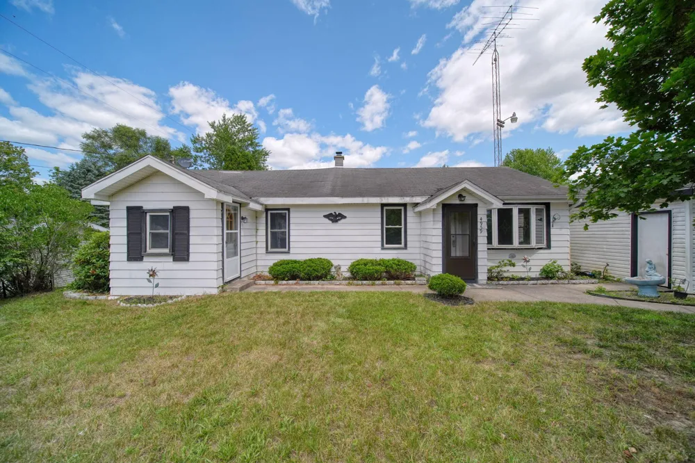 4959 Deleon Drive Tecumseh, MI 49286