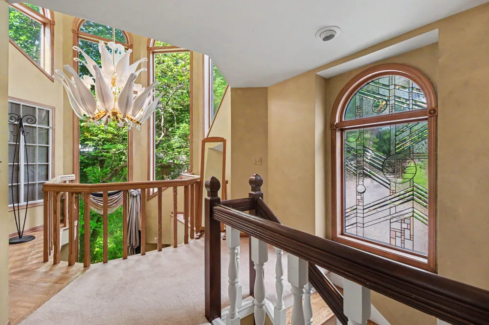 460 E Long Lake Road Bloomfield Hills, MI 48304