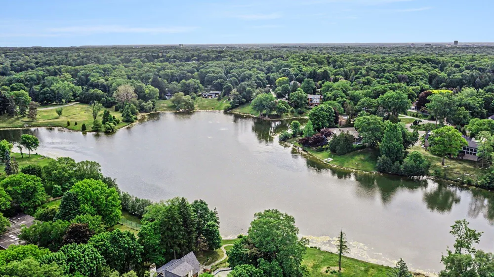 460 E Long Lake Road Bloomfield Hills, MI 48304
