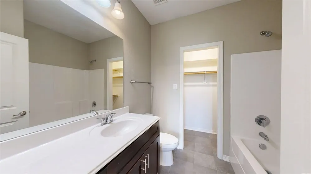 2019 Harvey Mitchell Parkway S #2019-2027 College Station, TX 77840