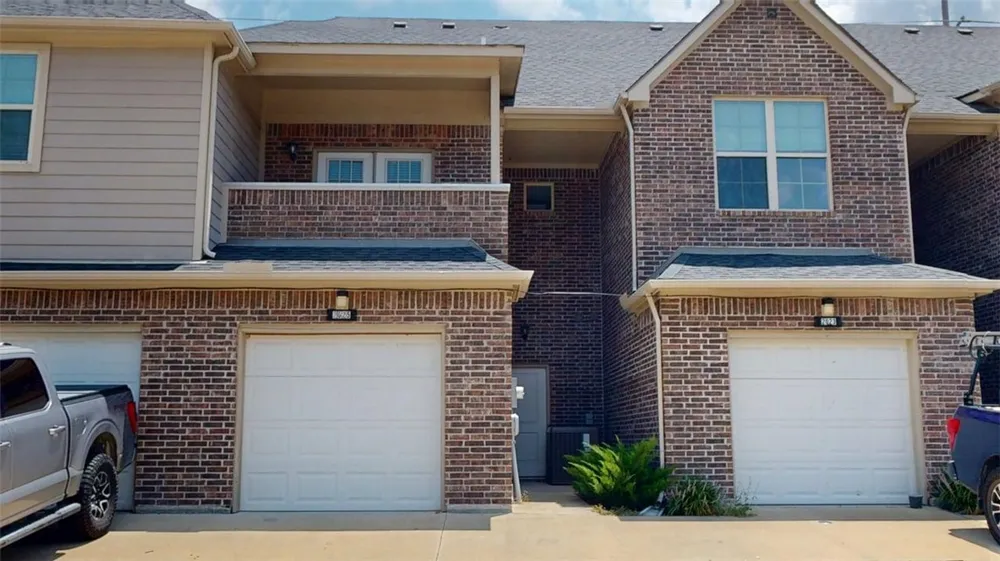 2019 Harvey Mitchell Parkway S #2019-2027 College Station, TX 77840