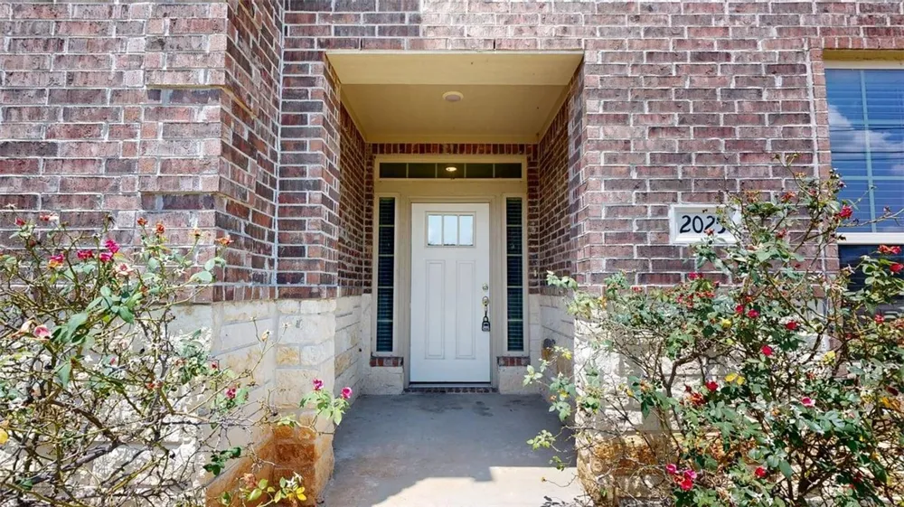 2019 Harvey Mitchell Parkway S #2019-2027 College Station, TX 77840