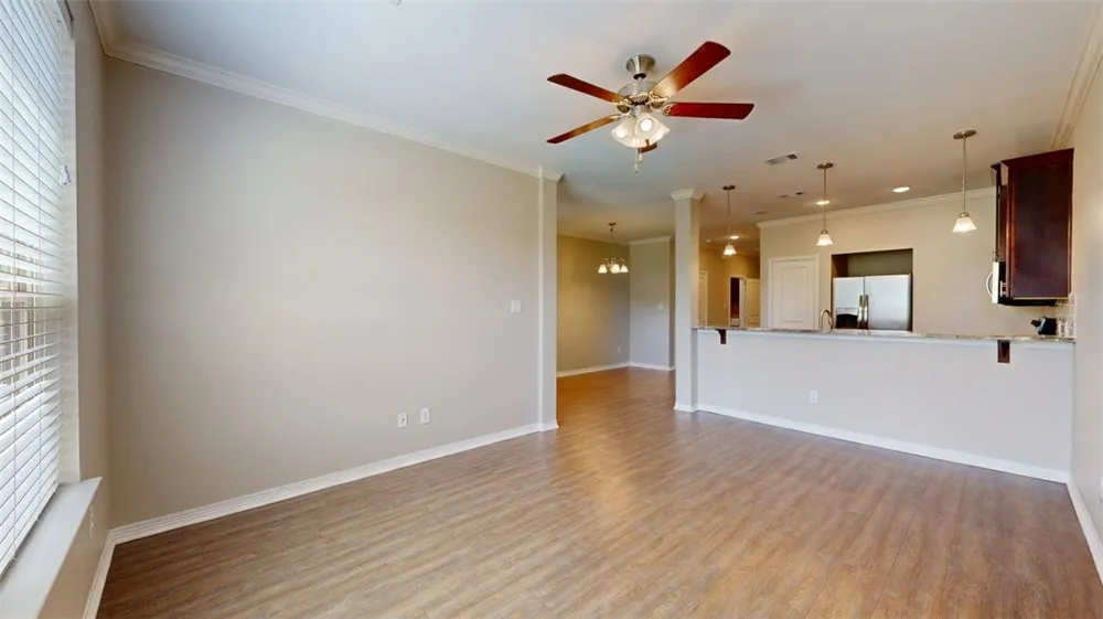 2019 Harvey Mitchell Parkway S #2019-2027 College Station, TX 77840