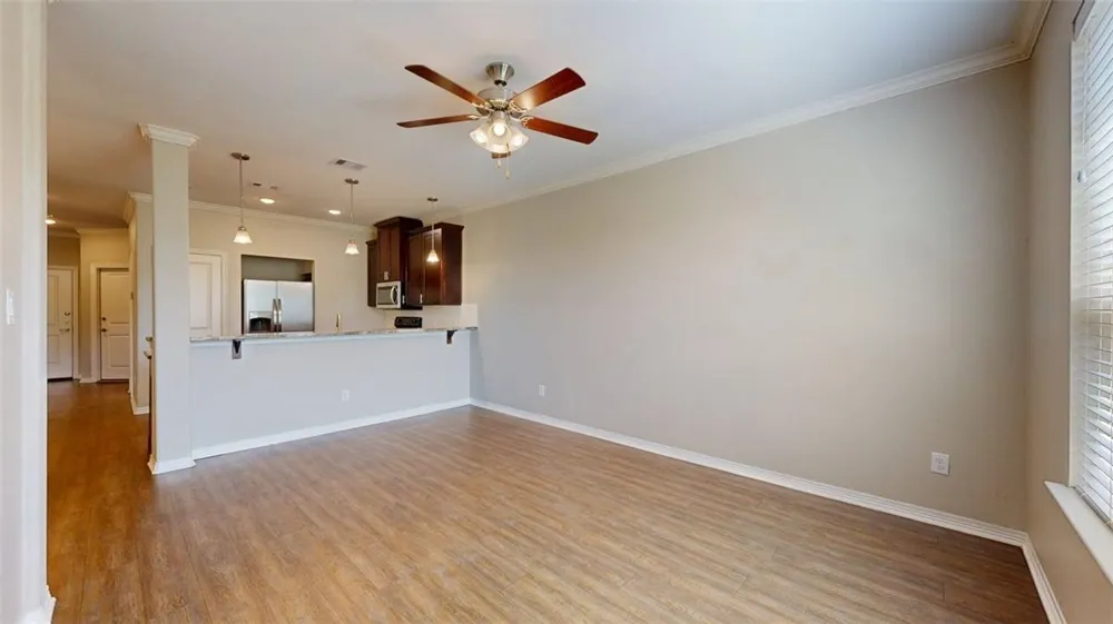 2019 Harvey Mitchell Parkway S #2019-2027 College Station, TX 77840