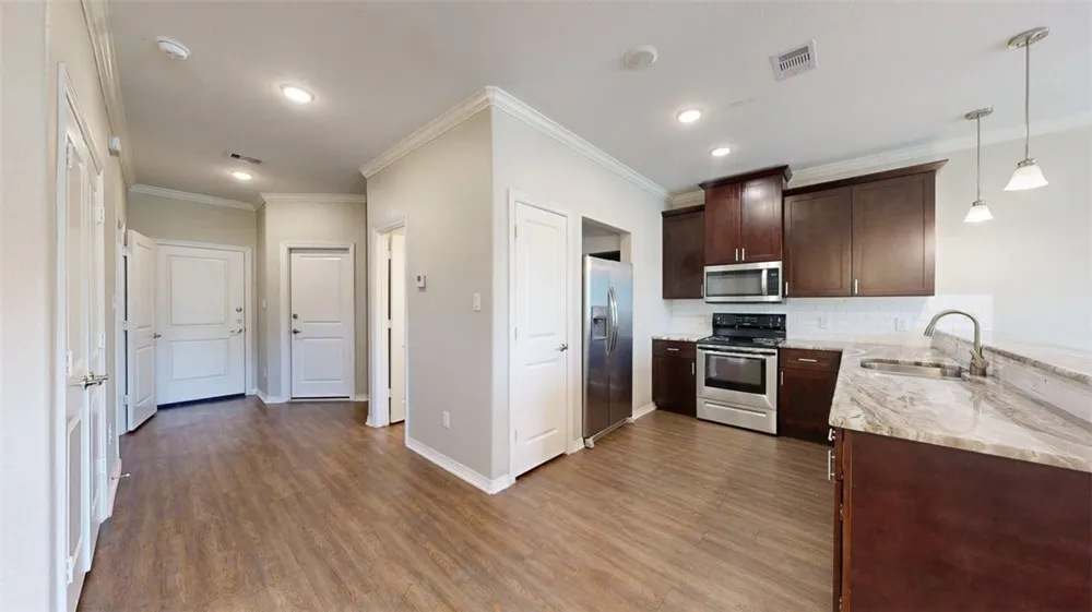 2019 Harvey Mitchell Parkway S #2019-2027 College Station, TX 77840