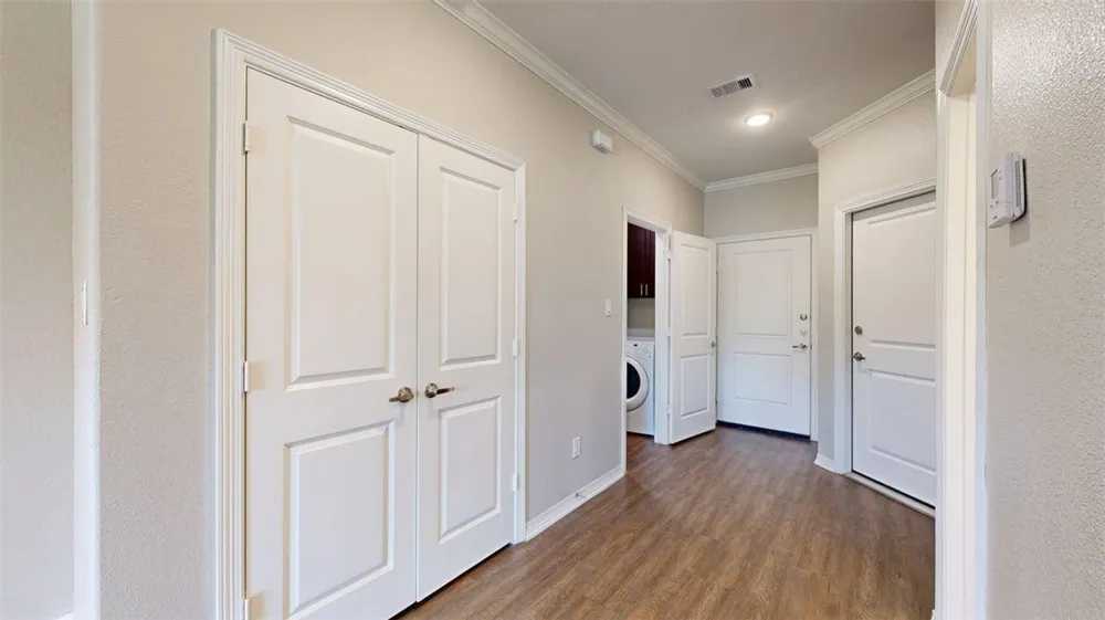 2019 Harvey Mitchell Parkway S #2019-2027 College Station, TX 77840