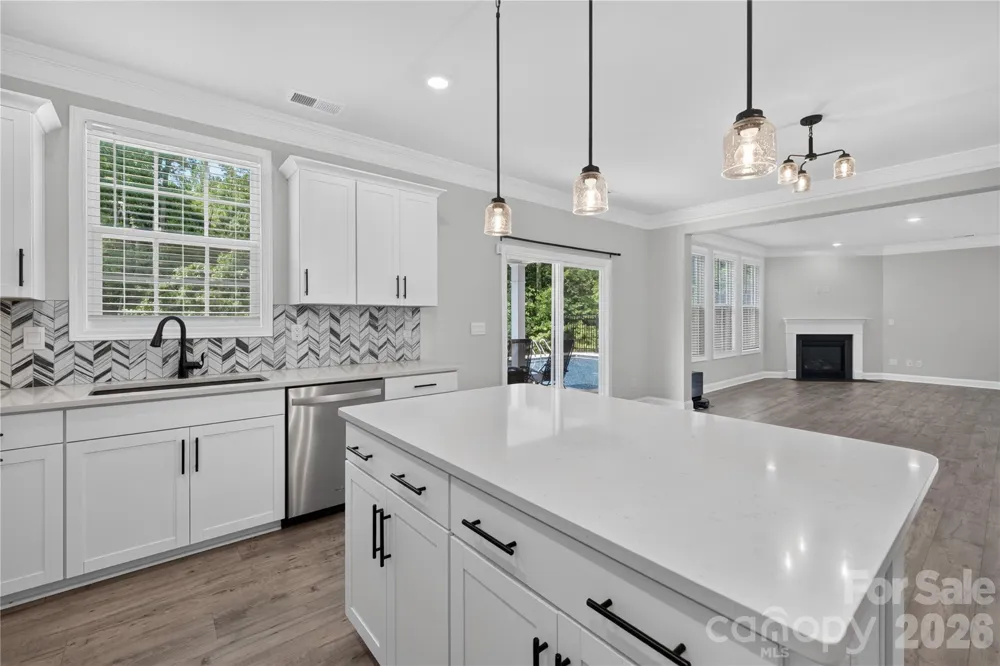 7027 Sylvan Retreat Drive Denver, NC 28037