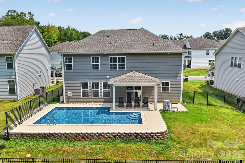 7027 Sylvan Retreat Drive Denver, NC 28037