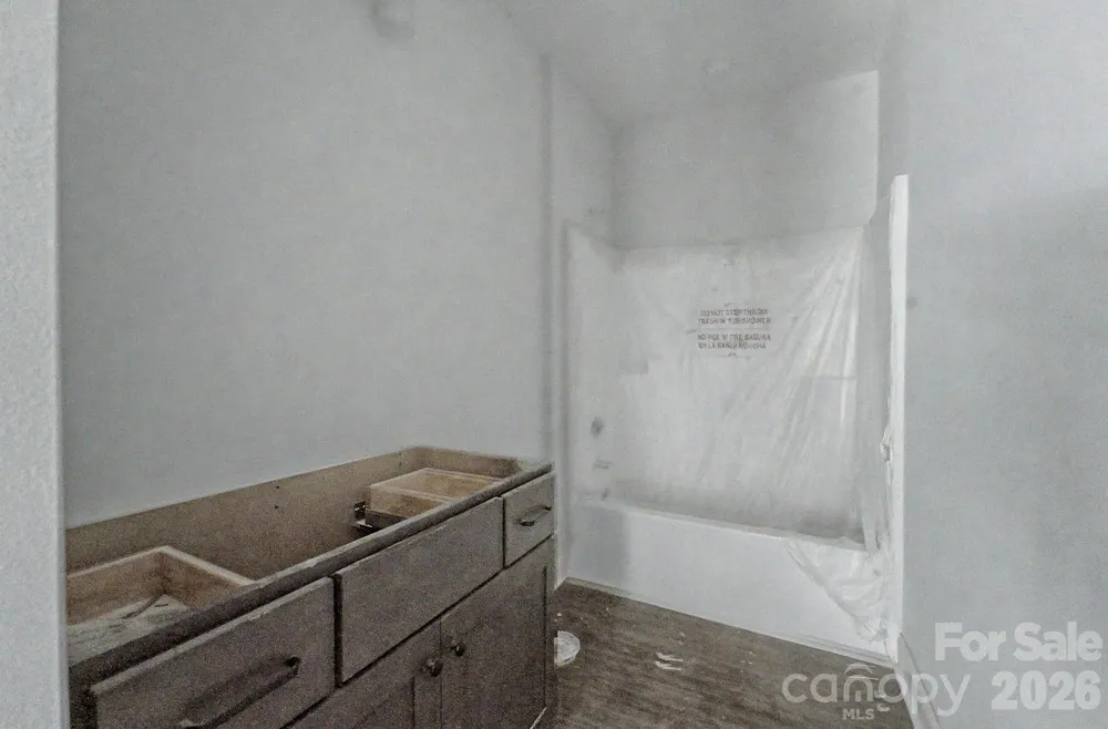 60 Charlotte Street Franklin, NC 28734
