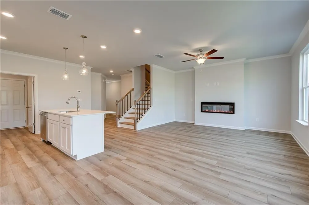 3649 Donovan Circle Loganville, GA 30052