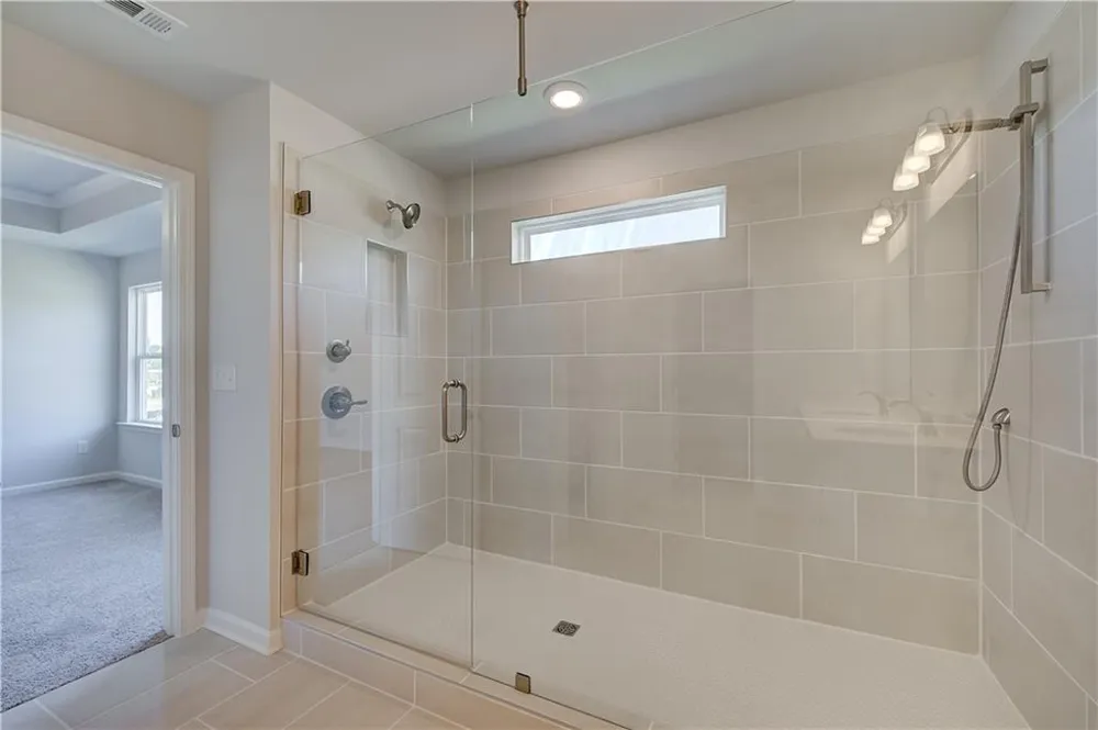 3649 Donovan Circle Loganville, GA 30052