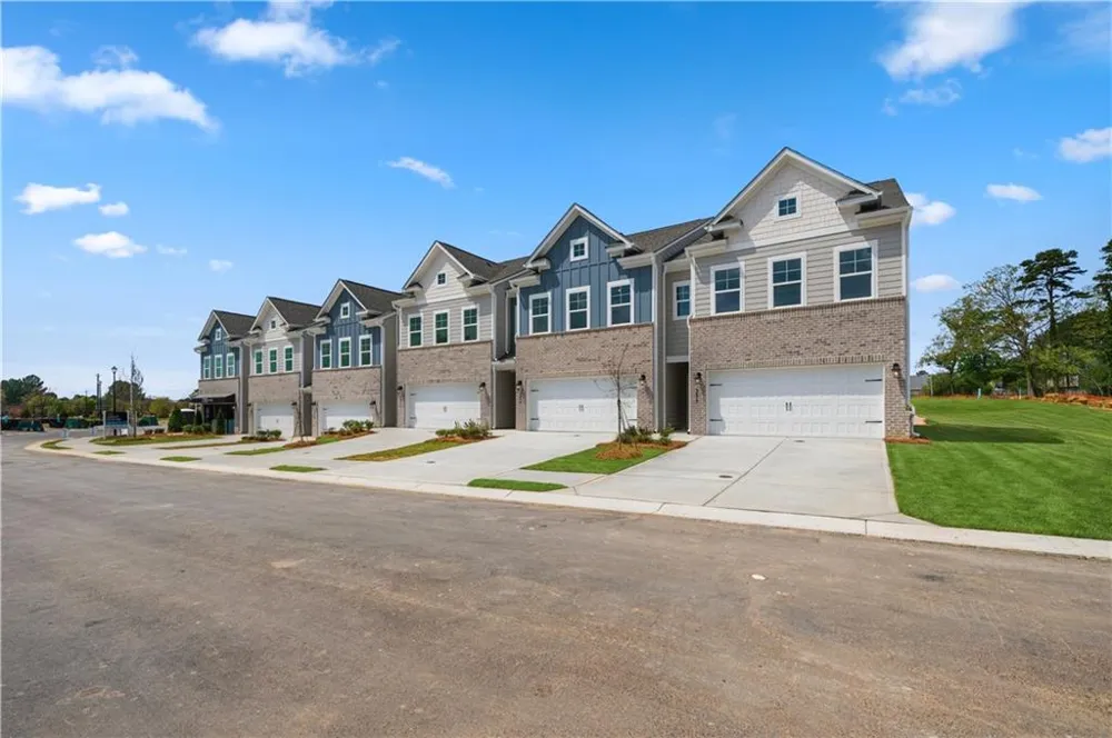 3649 Donovan Circle Loganville, GA 30052