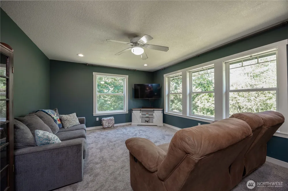 27915 NE Thompson Circle Yacolt, WA 98675