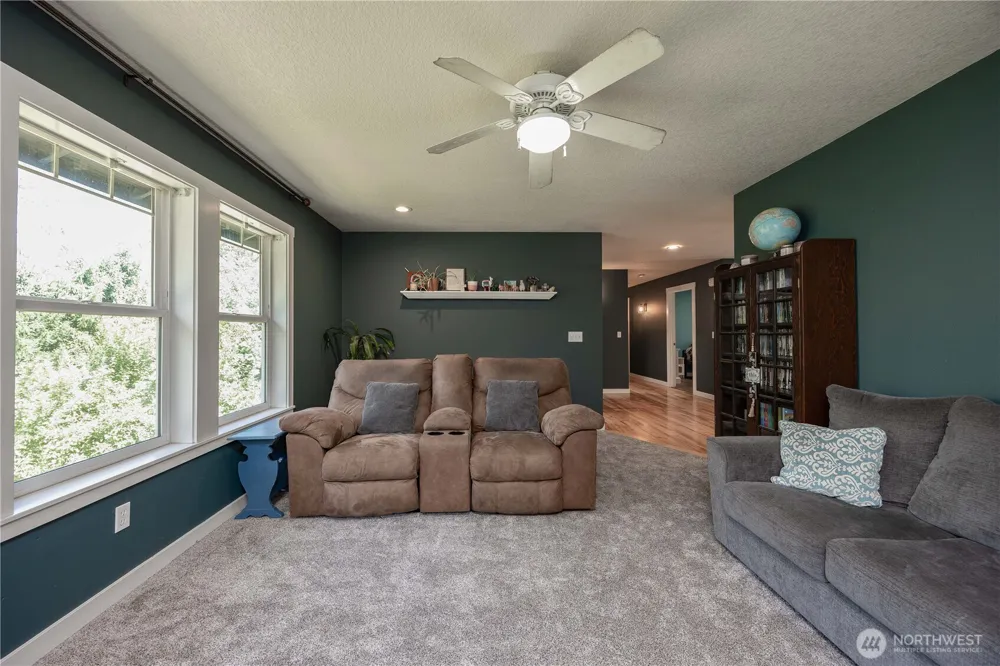 27915 NE Thompson Circle Yacolt, WA 98675