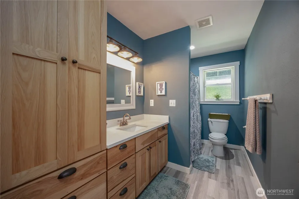 27915 NE Thompson Circle Yacolt, WA 98675