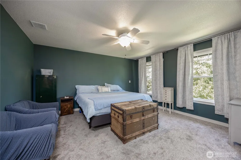 27915 NE Thompson Circle Yacolt, WA 98675