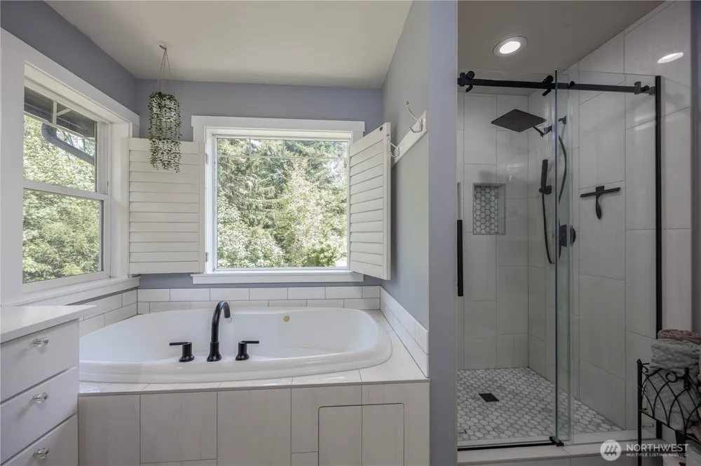 27915 NE Thompson Circle Yacolt, WA 98675